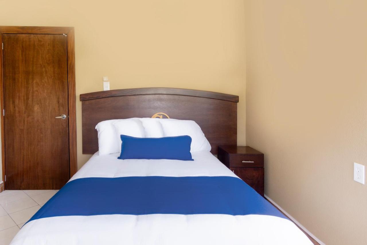 Grand View Suites Manzanillo Extérieur photo