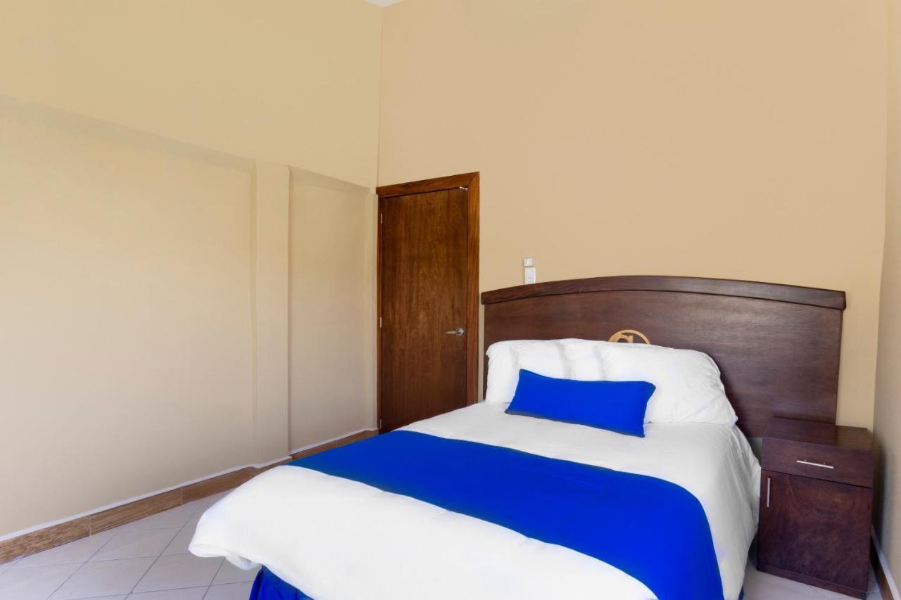 Grand View Suites Manzanillo Extérieur photo